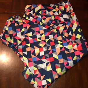 MAURICES patterned legging